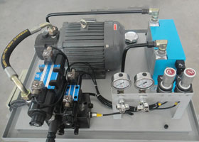 在日常工作中，液壓系統(tǒng)不時(shí)出現(xiàn)安全事故，輕者操作人員輕傷，重者有生命之憂，甚至導(dǎo)致工作場(chǎng)所的嚴(yán)重事故。但液壓系統(tǒng)的安全問題往往不被重視，即使是從事液壓行業(yè)多年的工作人員，也往往會(huì)造成安全事故。本文主要概括液壓系統(tǒng)的安全問題，你想了解的問題都在這了。